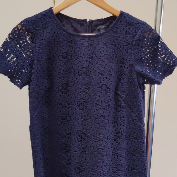 XSOLDX NWOT Ann Taylor Lace Shift Dress 0P Navy Blue $129 - Picture 7 of 11